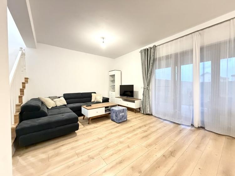 Duplex spatios, 5 camere, 111 mp, teren 330 mp - Dumbravita - 1