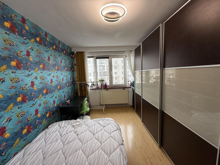 Ap 2 camere 57 mp cu 2 balcoane și 2 locuri parcare str Fizicienilor - 13