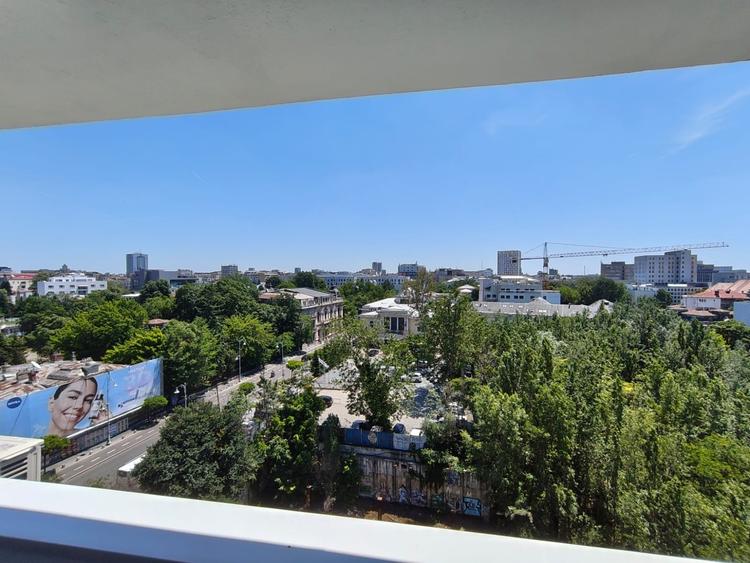 Piata Romana-apartament cu 3camere-bun gust si eleganta - 21