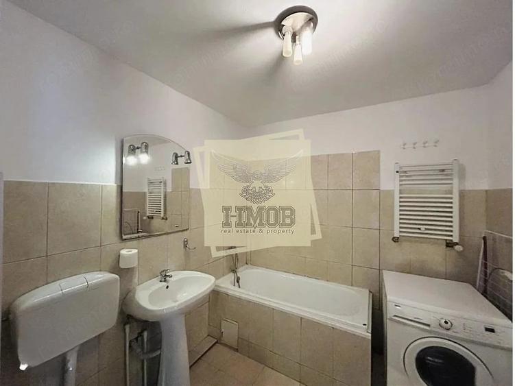 Apartament cu 3 camere decomandat în Hipodrom 3