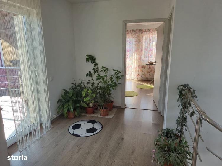 Casă cu 3 camere cu Teren 301 Mp în Smeura