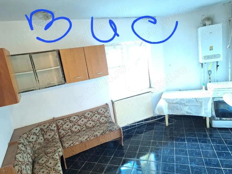 vand apartament 2 camere, decomandat, parter, 52 mp. Campulung - 2