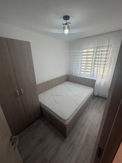 De vanzare apartament 2 camere - 5