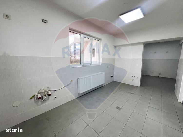 De inchiriat spa?iu comercial pentru diverse afaceri - 4