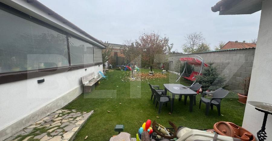 Casa tip duplex cu doua unitati locative si terasa acoperita - 11