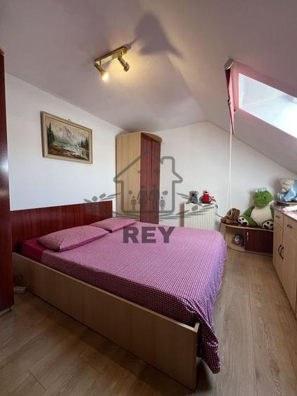 De vanzare- Apartament 3 camere str Luptei - 5