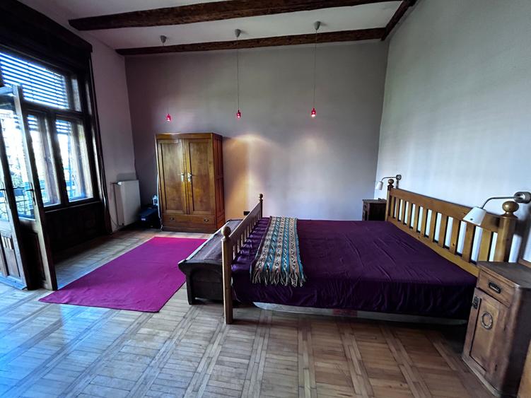 Apartament foarte spațios și elegant - 9