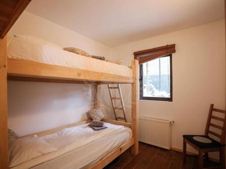 CASA DE VACANTA//PENSIUNE// AZUGA - 12