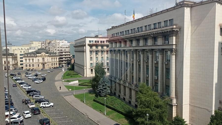 Garsonieră modernă, luminoasă, ultracentral, Universitate - 1