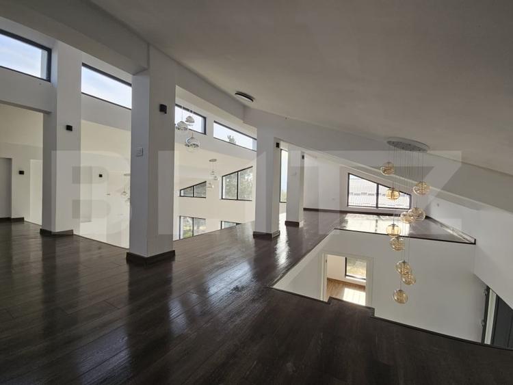 Vila superba, 4 camere, in zona Hlincea - 18