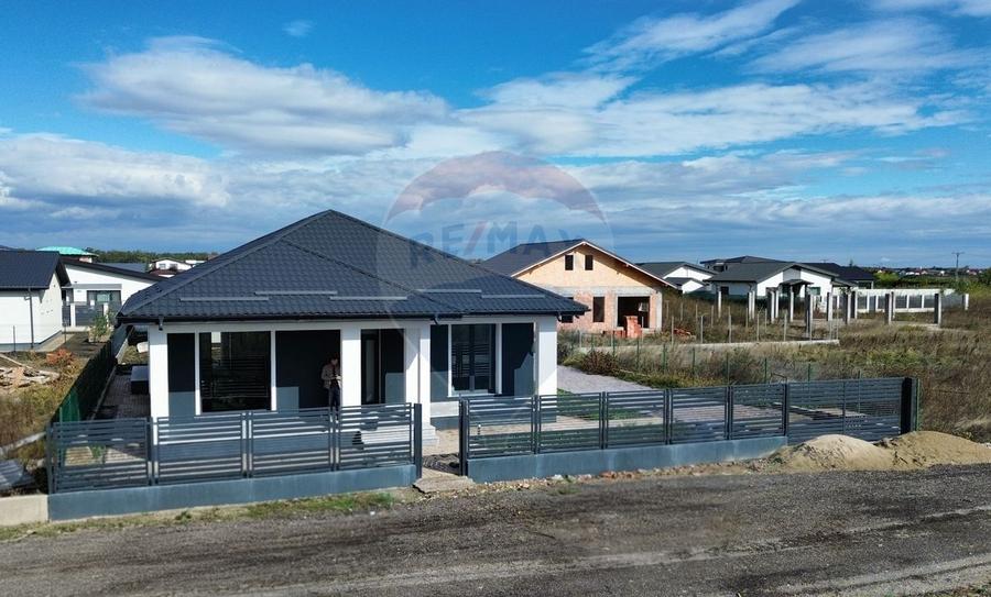 Casa cu 4 camere Greenfield Residence - 2