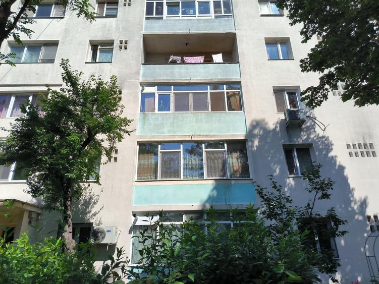 Apartament 3 camere - 25