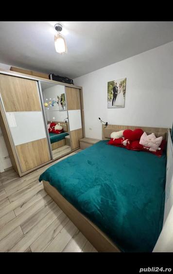 vand apartament 2 camere decomandat in Brazda - 8