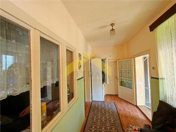 Casa la sol de vanzare in Vladimirescu - 5