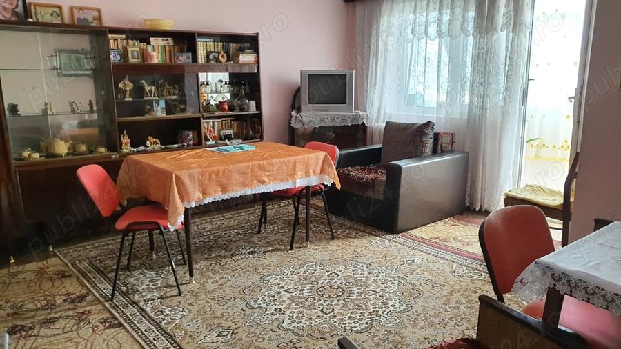 Vanzare apartament Husi - 3