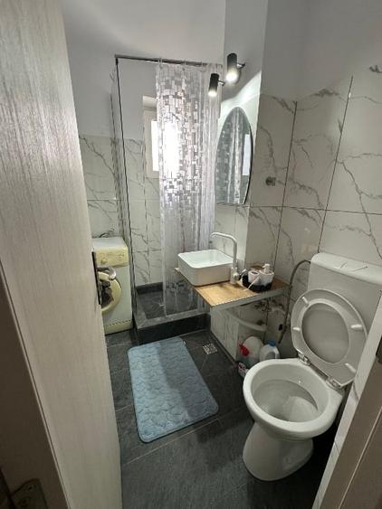 Inchiriez  apartament 2 camere Slatina str.Cornisei - 1