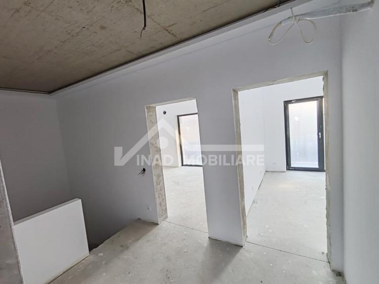 Duplex de vanzare 120mp utili, teren 375mp, curte pavata, semifinisat. - 4