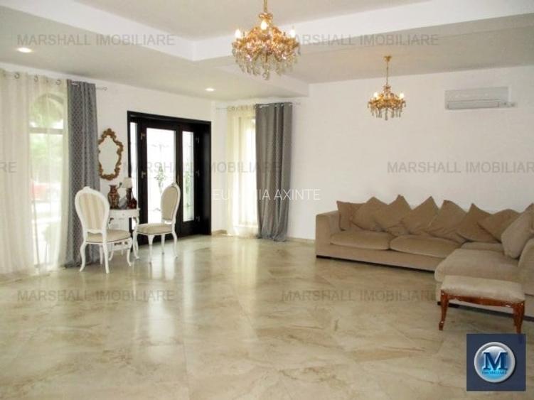 Casă cu 6 camere în Albert Casă cu 6 camere în Albert