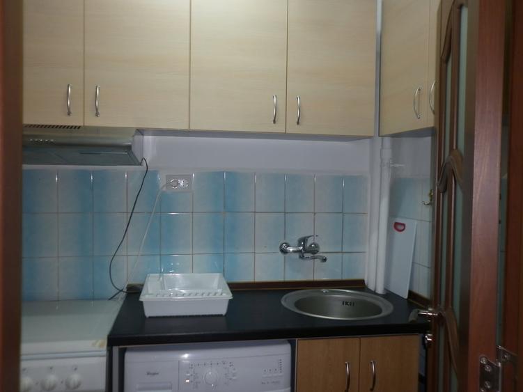 Piata Sudului, Oltenitei vav Scoala de Politie - 5