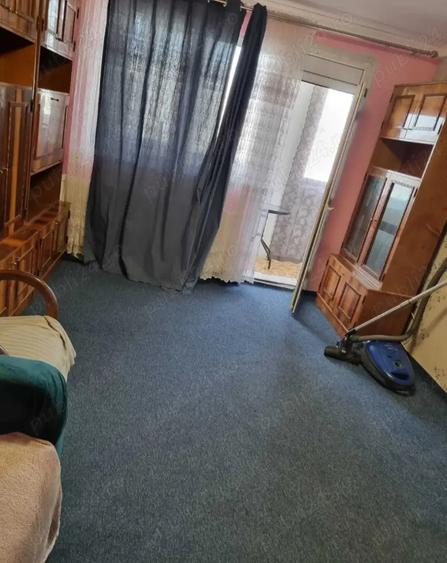 Vand apartament 2 camere Gara Slobozia - 4