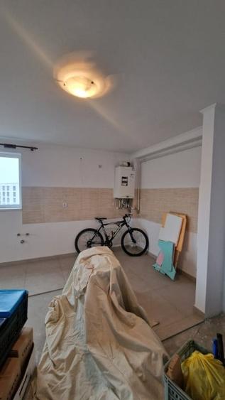 Apartament cu 3 camere, 70mp utili, parcare sub, Dambul R - 7
