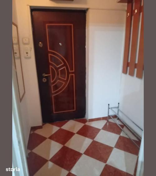 Garsonieră în Titan
