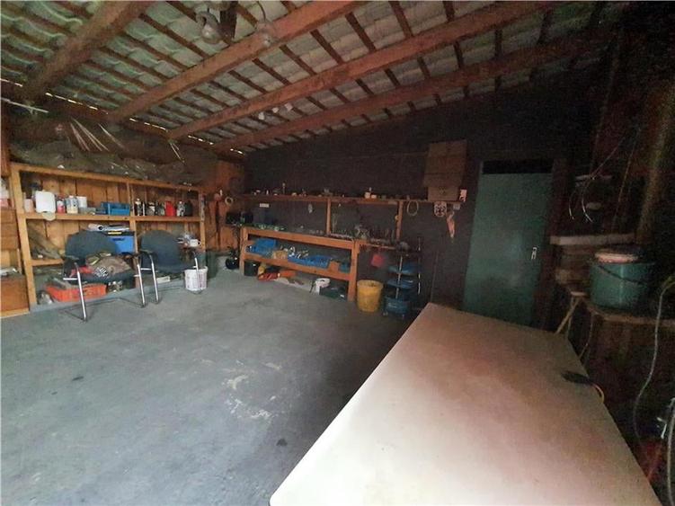 Oferta in Slimnic ! Casa saseasca pe un singur nivel, cu 2.021mp teren - 30