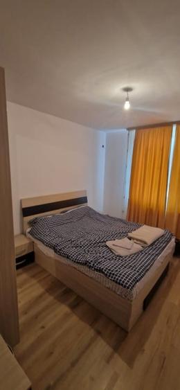 Casa P+M Bascov stradal - 5