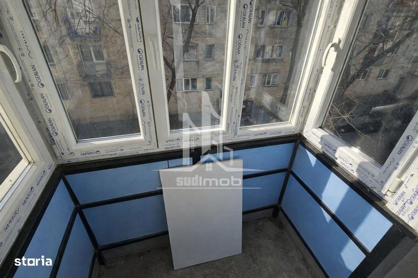 Aleea Imasului Ferentari apartament 4 camere bloc reabilitat. - 1