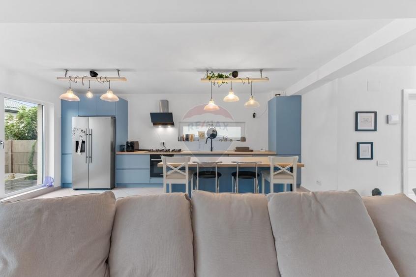 VANZARE Casă / Vilă moderna cu 4 camere si curte Dragomiresti-Deal - 25