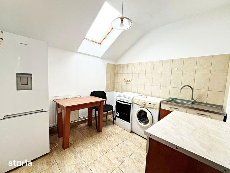Apartament 2 camere de vanzare in zona Rogerius, Oradea - 9