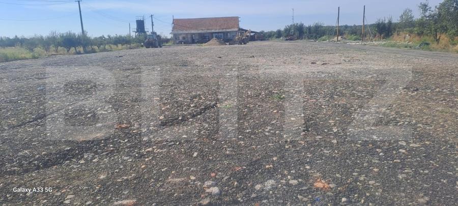 Spațiu comercial, de 370 mp, în Sud