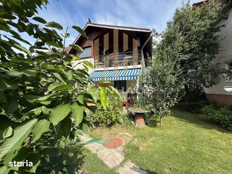 Apartament cu 4 camere în Valea Roșie