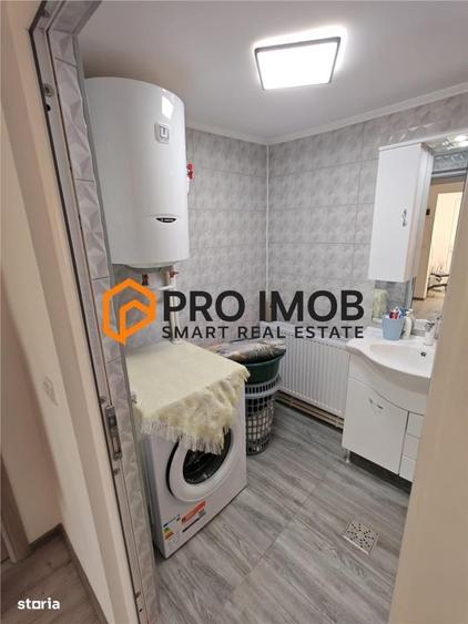 Casă cu 4 camere decomandat în Mihăilești