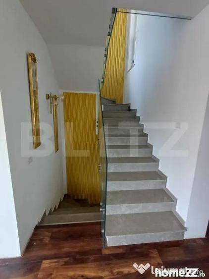 Casă cu 6 camere cu Teren 675 Mp în Central