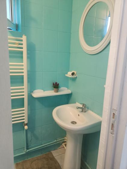 Apartament cu 2 camere, mobilat în Brotăcei