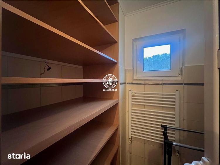 Apartament cu 3 camere decomandat în Frumoasa