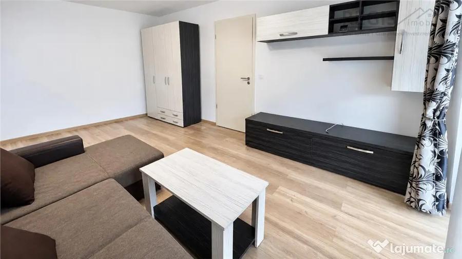 Apartament cu 2 camere decomandat în Avantgarden