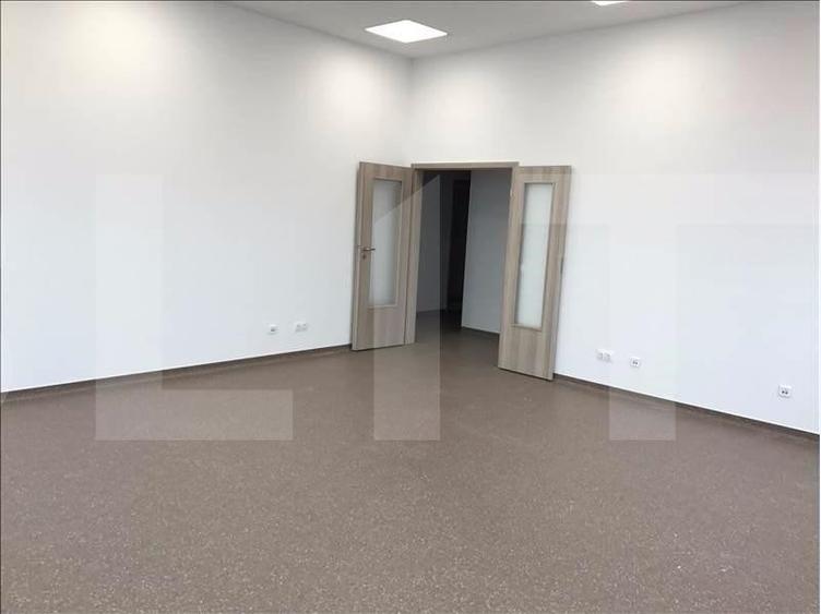 Hala moderna, nou construita cu cele mai noi finisaje - 5