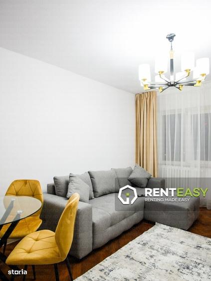 Apartament cu 3 camere decomandat în Independenței