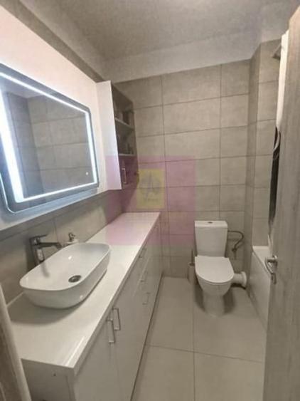 Apartament cu 2 camere decomandat în Lacul Morii