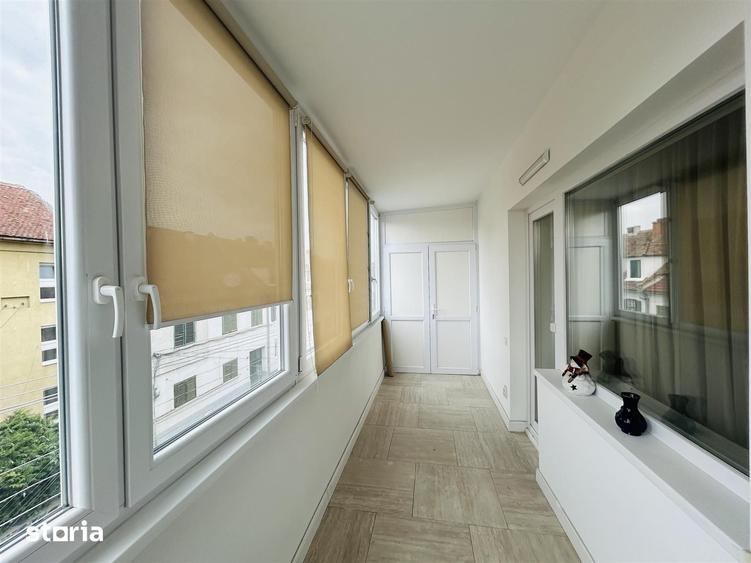 Apartament cu 4 camere în Sub Arini