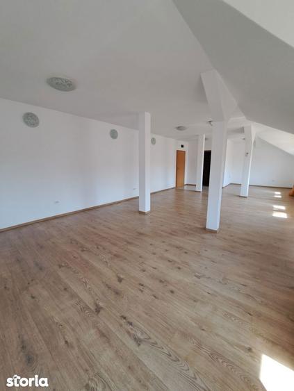 Spațiu comercial, de 60 mp, în Gării
