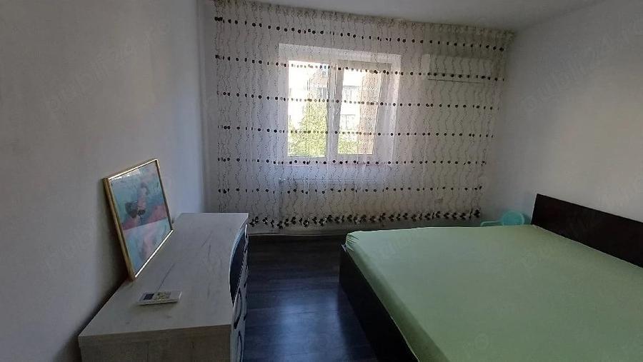 Garsonieră decomandată în Progresul II