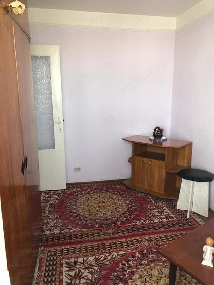 Apartament cu 2 camere decomandat în Mărăței