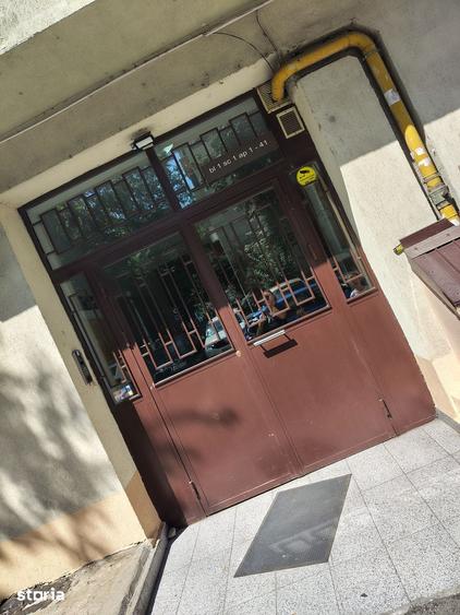 Apartament cu 3 camere în Pantelimon