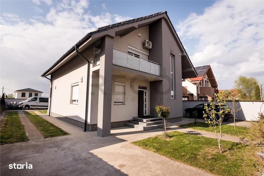 Casă cu 3 camere în Rontău