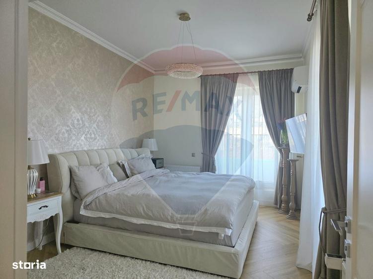 Apartament cu 4 camere în Unirii