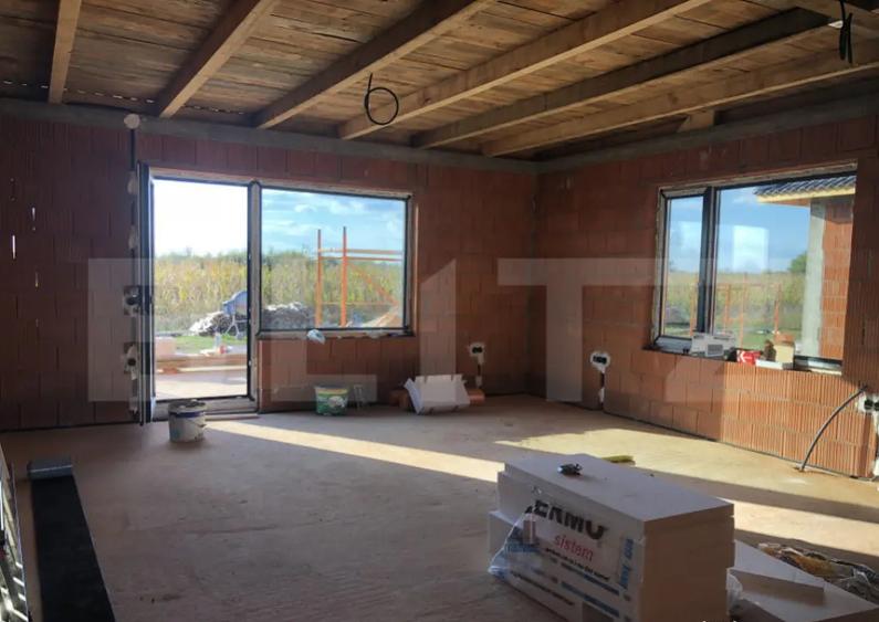 De vanzare casa semifinisata , 92mp, Martinesti - 3