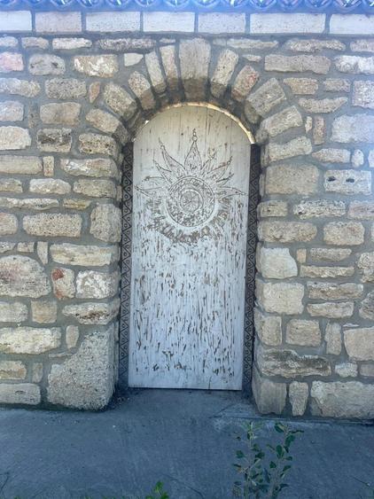 2 Mai - la 4 minute de plaja - pensiune 8 camere, finalizata 60% - 7